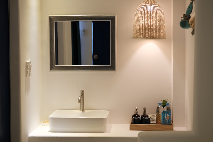 Photo Bathroom waterproof cabinet lamp