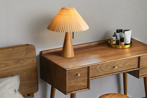 Scandinavian Style Bedroom Lighting: Solid Oak Table Lamp