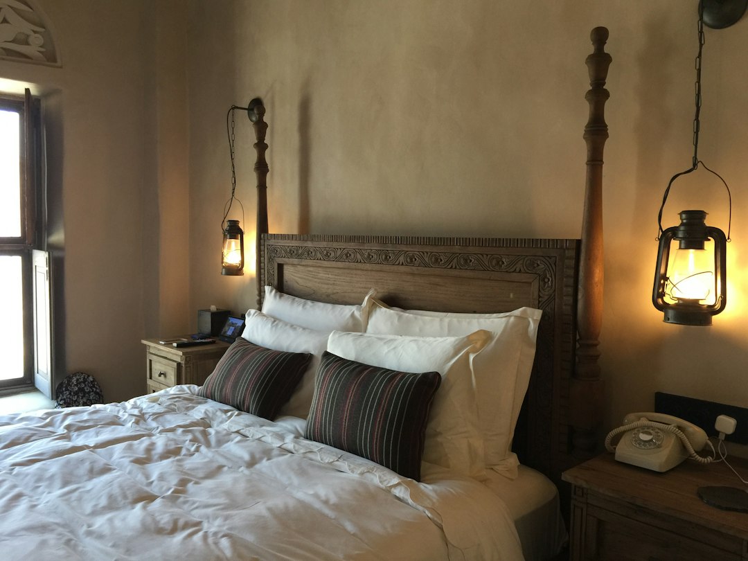 Photo dimmable fluted outdoor lantern cozy bedroom